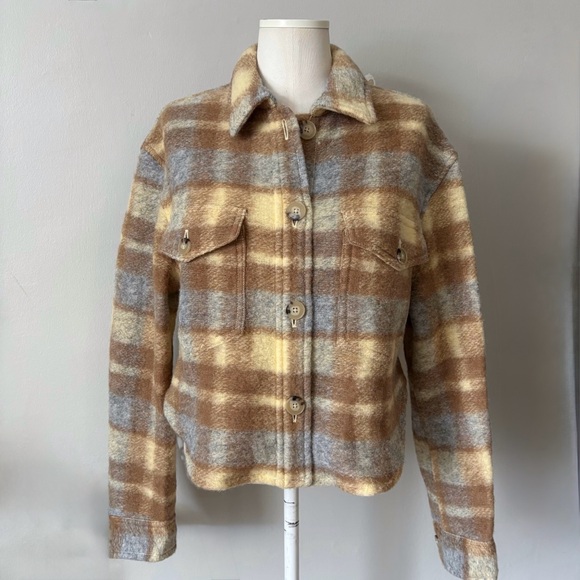 Wilfred Free Ganna Cropped Jacket Aritzia Plaid Wool Shacket Beige Camel Small - Picture 5 of 13